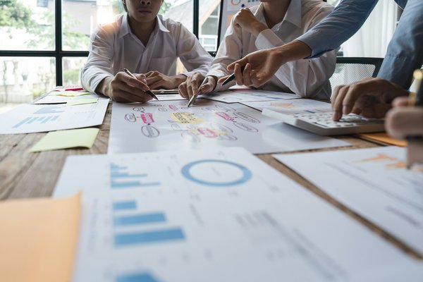 Save big on lot 787 business class tickets